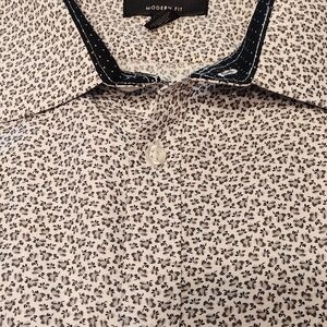 Calabrum London Button Down Shirt Grey/White Patterned. Wrinkle Free. XXL